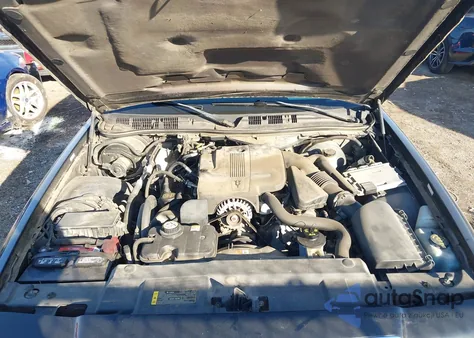 2008 Mercury Grand Marquis Ls из США, поврежденный, VIN 2MEFM75V98X613550